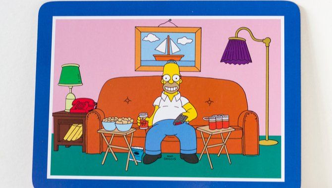 PlatinCasino co uk looking to pay someone   5 000 to watch every Simpsons episode