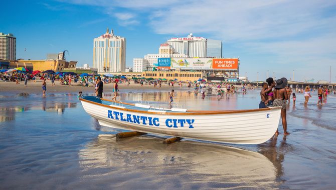 Atlantic City casinos see 106  profit increase in Q3